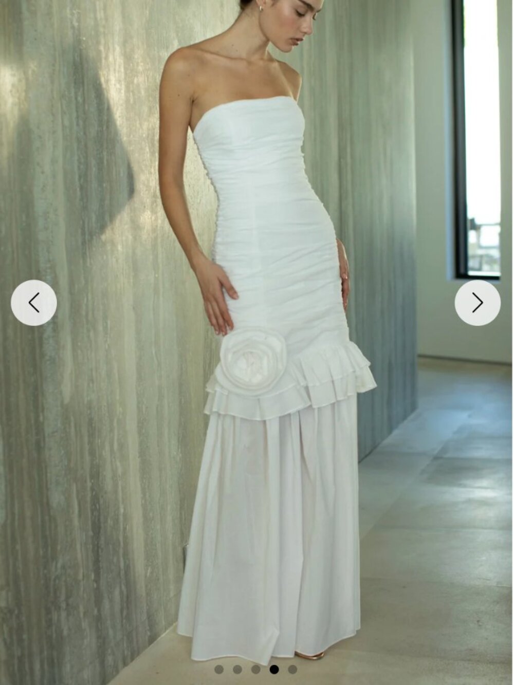 NWT. BLACK HALO Solea Gown Maxi Dress